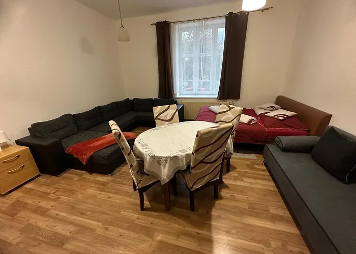 Utulné ubytování v domácím prostředí, vhodně pro rodiny nebo skupiny přátel